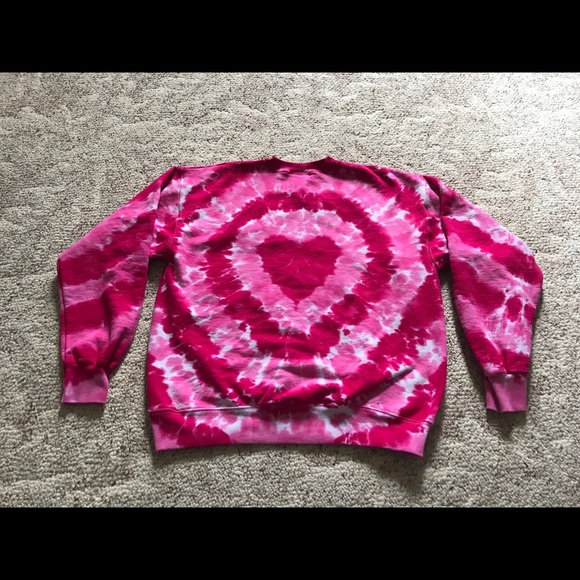 Tie dyed heart sweatshirt - Picture 2 of 4